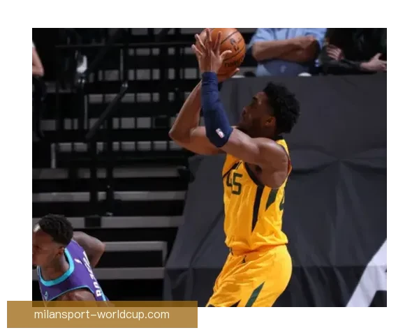 吉莱斯皮打破理查德森三分纪录 以227记三分创太阳队史新高